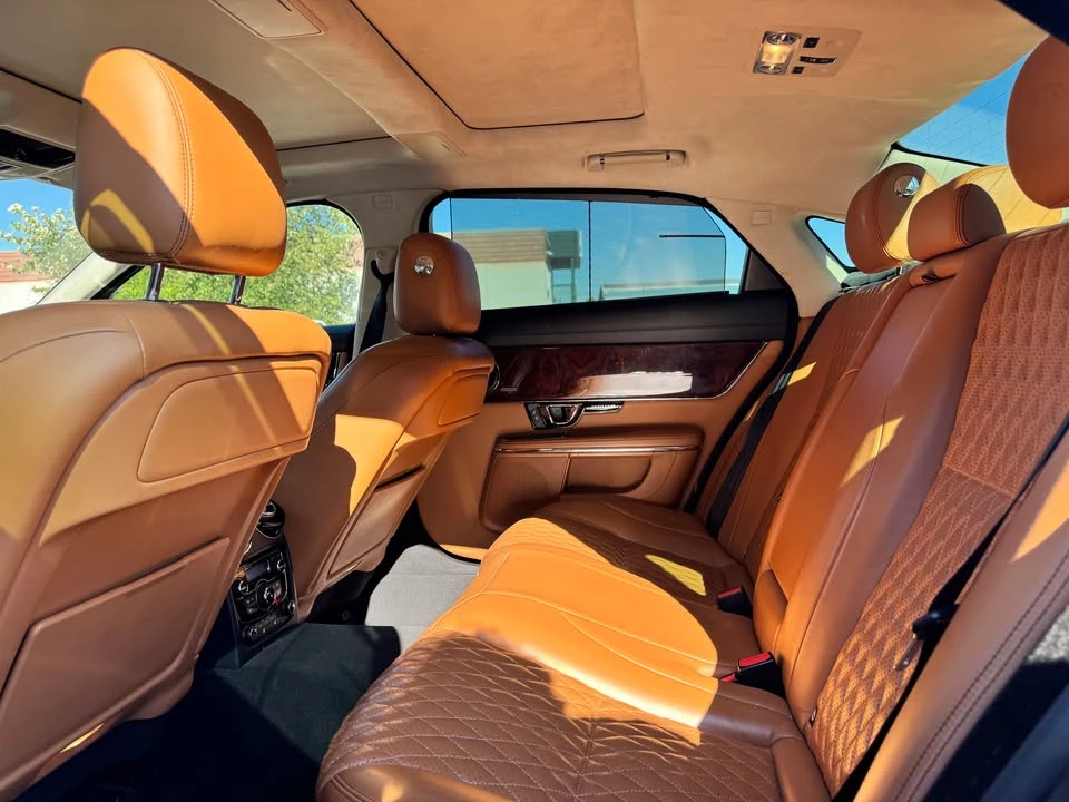 2016 Jaguar X351 XJ - Image 10 of 17