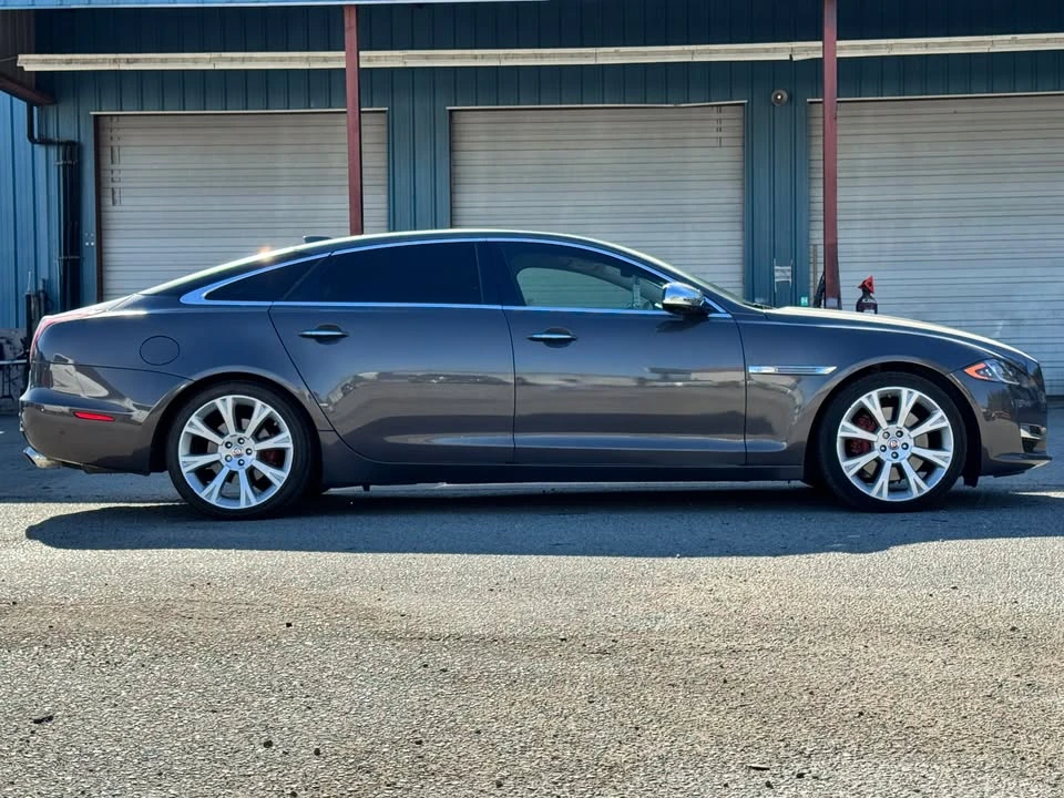 2016 Jaguar X351 XJ - Image 7 of 18