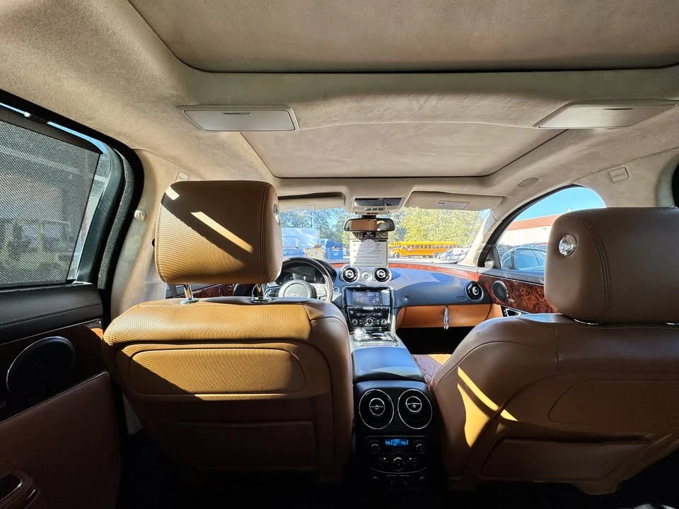 2016 Jaguar X351 XJ - Image 11 of 18