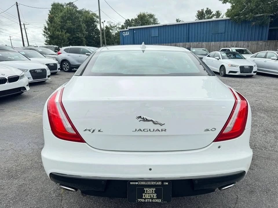2016 Jaguar X351 XJ - Image 10 of 20