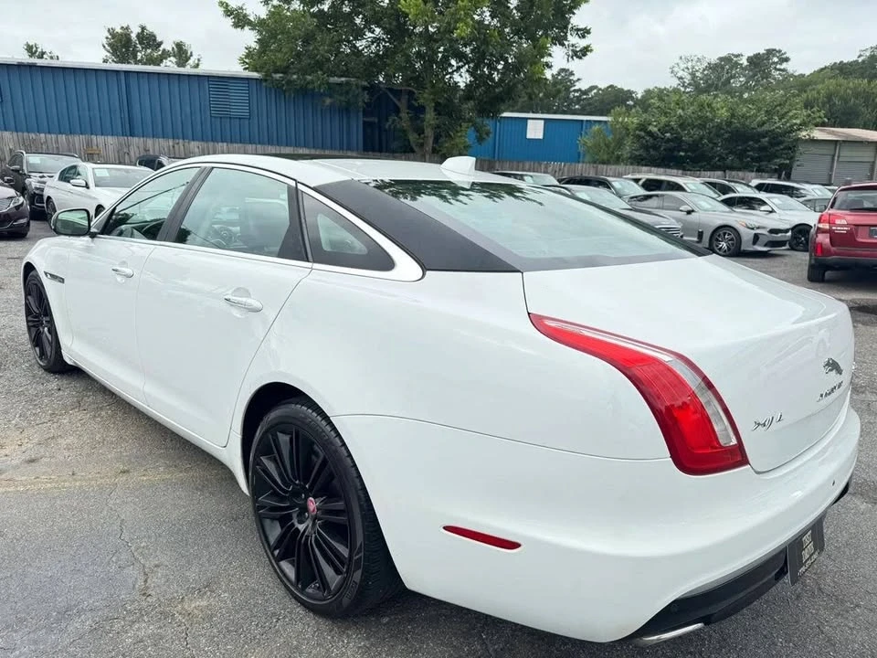 2016 Jaguar X351 XJ - Image 8 of 20