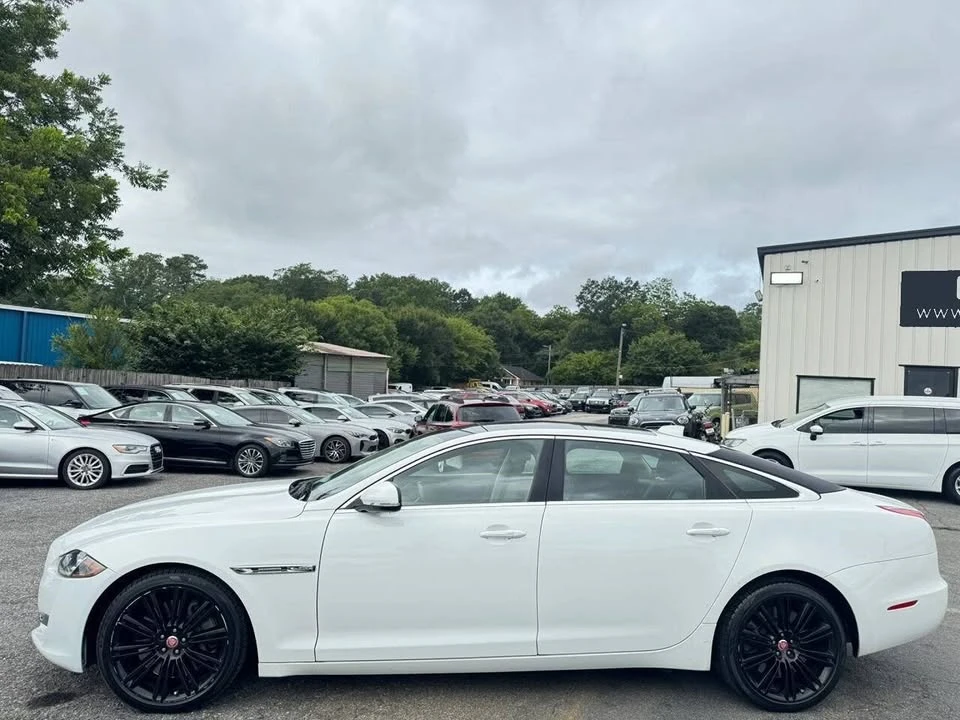 2016 Jaguar X351 XJ - Image 5 of 20