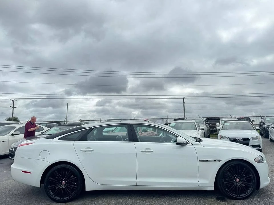 2016 Jaguar X351 XJ - Image 4 of 20