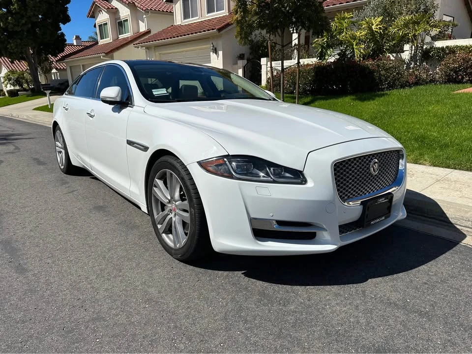 2016 Jaguar X351 XJ - Image 6 of 8
