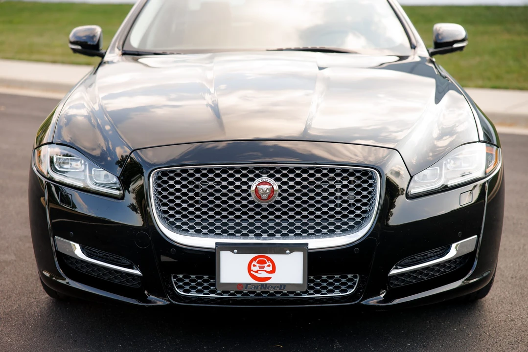 2016 Jaguar X351 XJ - Image 20 of 31