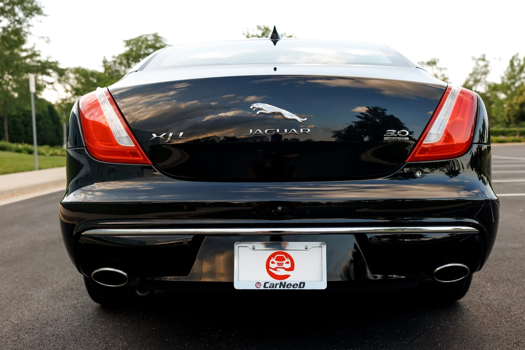 2016 Jaguar X351 XJ - Image 14 of 31