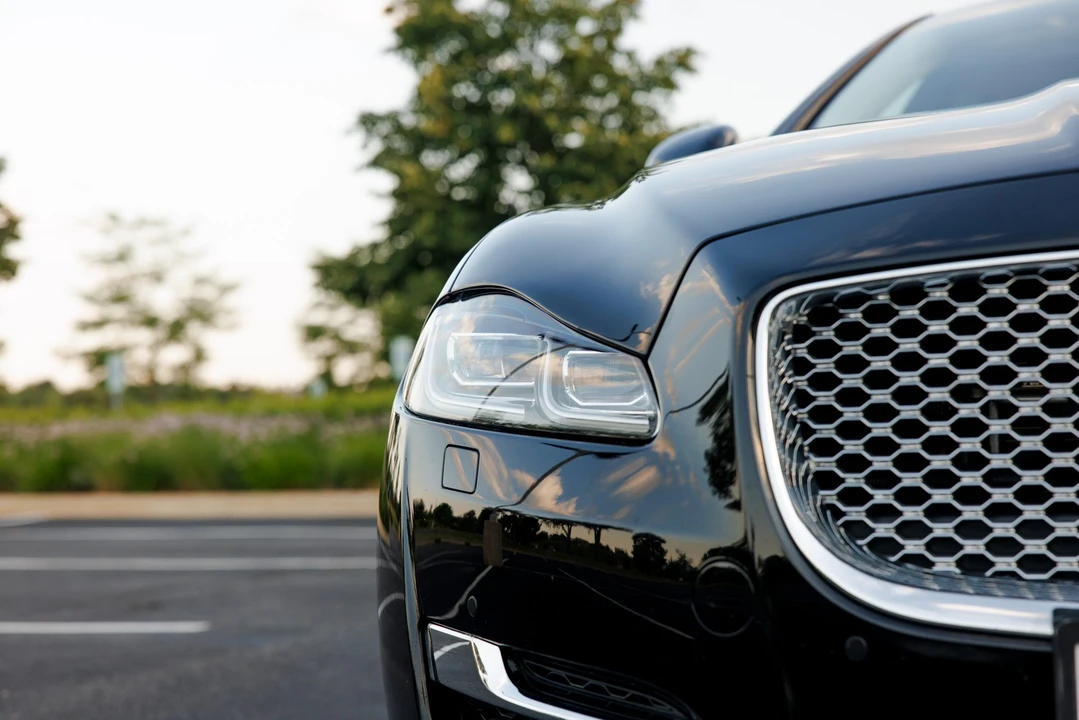 2016 Jaguar X351 XJ - Image 29 of 31