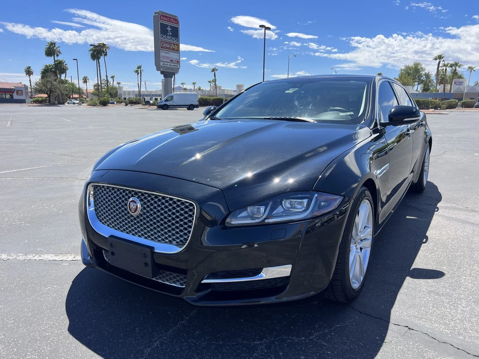 2016 Jaguar X351 XJ - Image 2 of 31