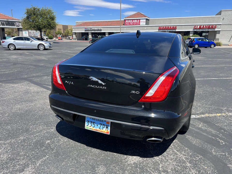 2016 Jaguar X351 XJ - Image 14 of 31