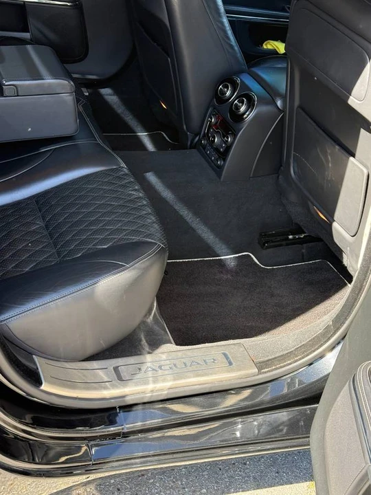 2016 Jaguar X351 XJ - Image 6 of 10