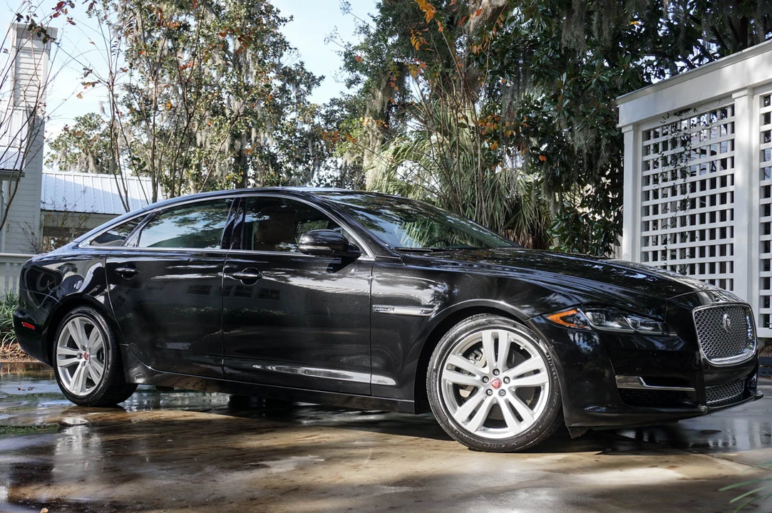2016 Jaguar X351 XJ - Image 6 of 31