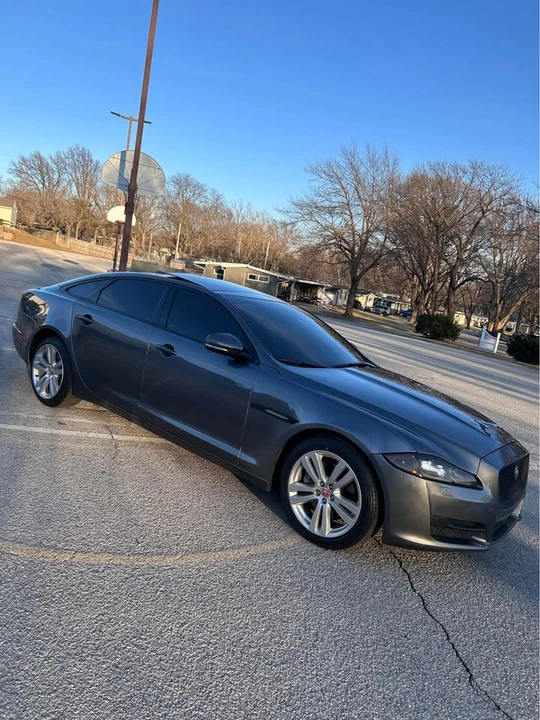 2016 Jaguar X351 XJ - Image 3 of 20