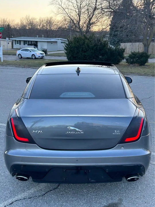 2016 Jaguar X351 XJ - Image 6 of 20