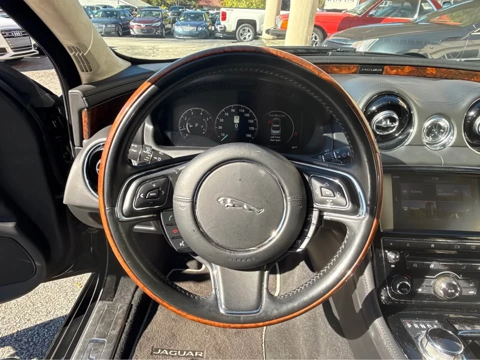 2016 Jaguar X351 XJ - Image 15 of 20