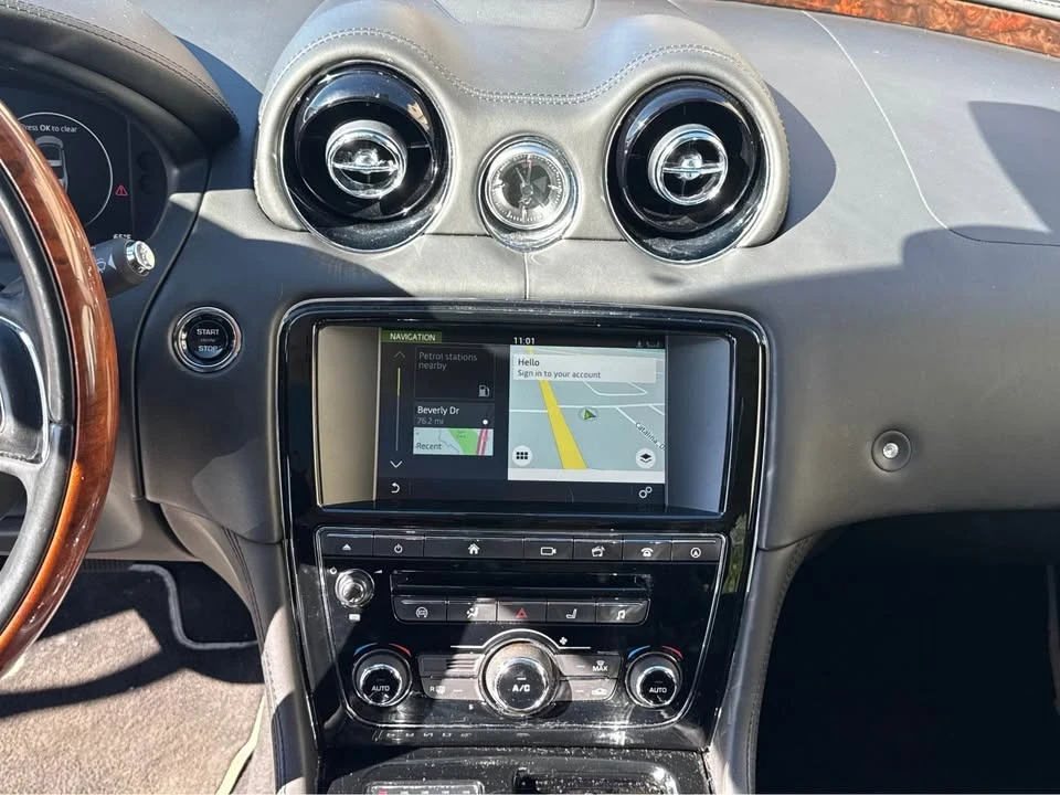 2016 Jaguar X351 XJ - Image 17 of 20