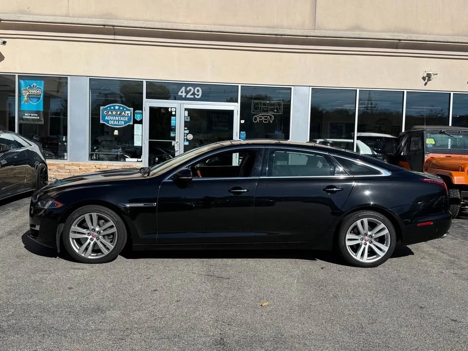 2016 Jaguar X351 XJ - Image 8 of 20
