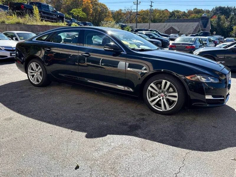 2016 Jaguar X351 XJ - Image 3 of 20