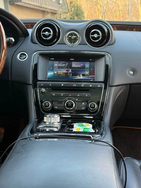 2016 Jaguar X351 XJ - Image 12 of 18