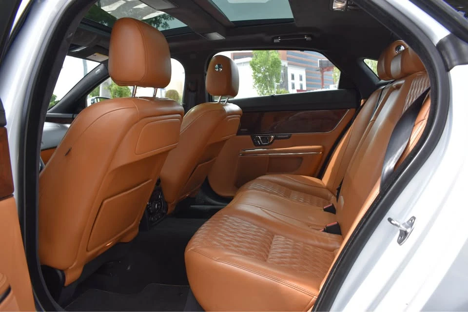 2016 Jaguar X351 XJ - Image 14 of 20