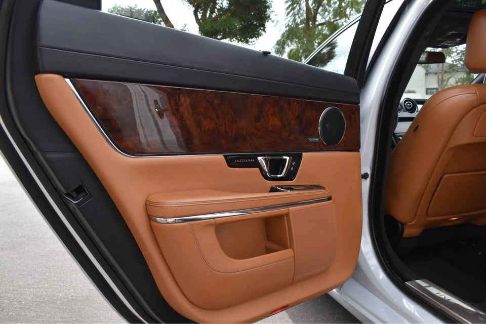 2016 Jaguar X351 XJ - Image 15 of 20