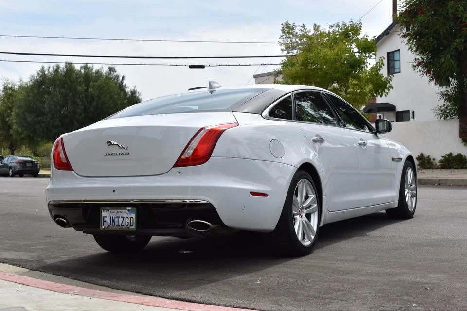 2016 Jaguar X351 XJ - Image 10 of 20