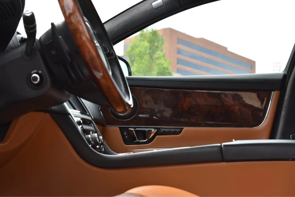 2016 Jaguar X351 XJ - Image 17 of 20