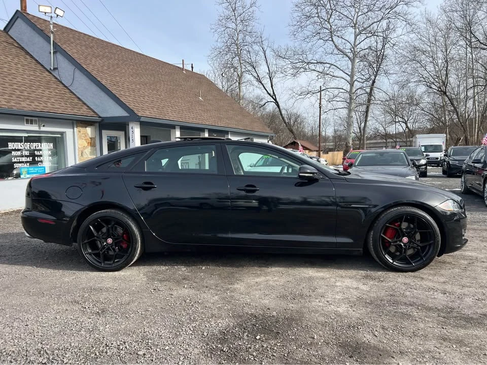 2016 Jaguar X351 XJ - Image 5 of 21