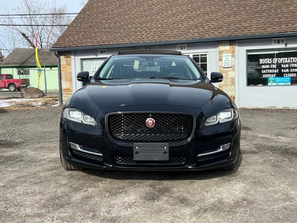 2016 Jaguar X351 XJ - Image 4 of 21