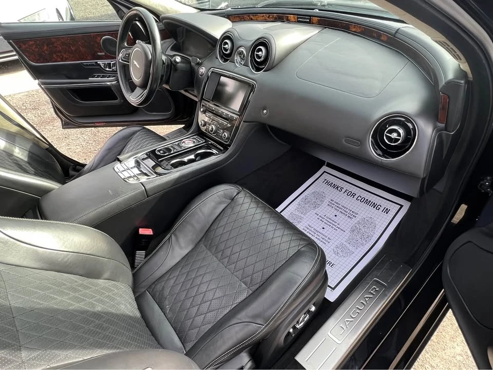 2016 Jaguar X351 XJ - Image 13 of 21