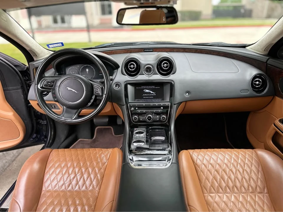 2016 Jaguar X351 XJ - Image 4 of 16