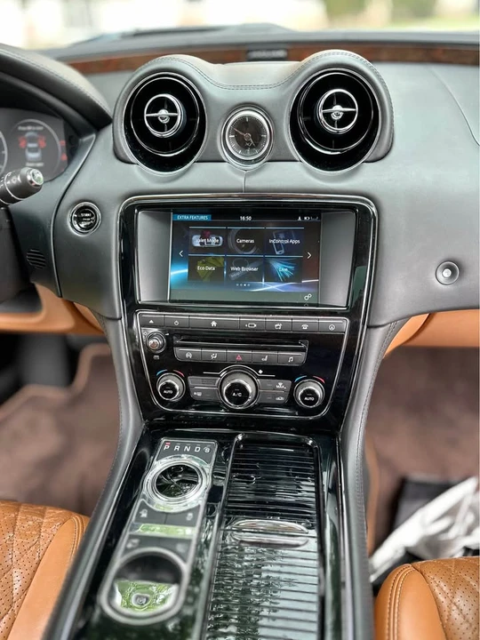 2016 Jaguar X351 XJ - Image 7 of 16