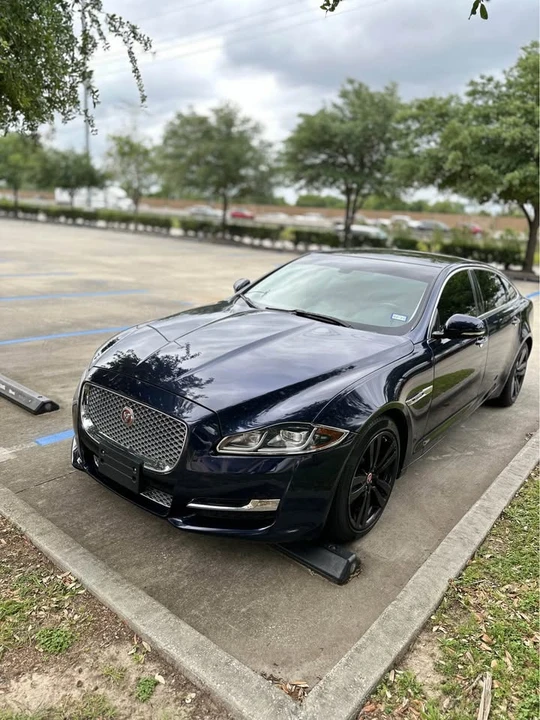 2016 Jaguar X351 XJ - Image 3 of 16