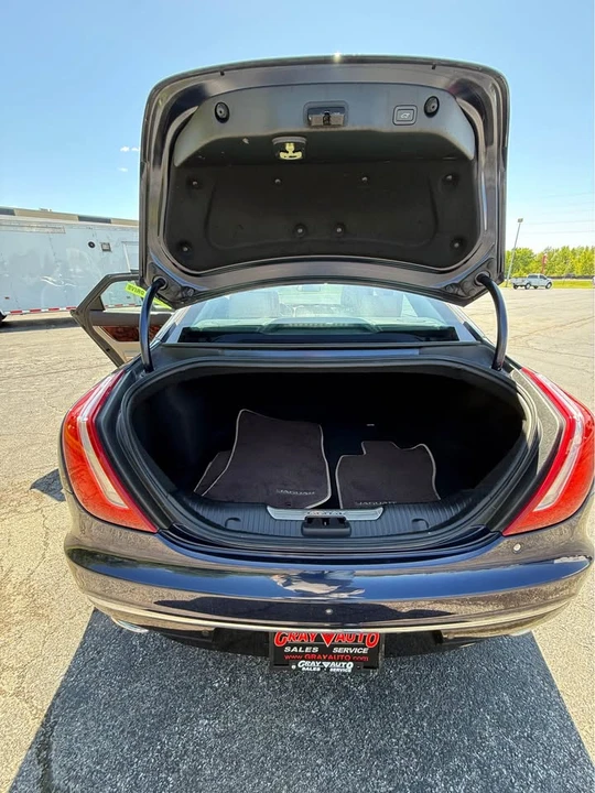 2016 Jaguar X351 XJ - Image 11 of 19