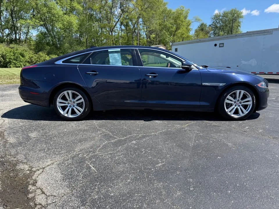 2016 Jaguar X351 XJ - Image 2 of 19