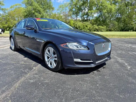 2016 Jaguar XJL Portfolio Sedan
