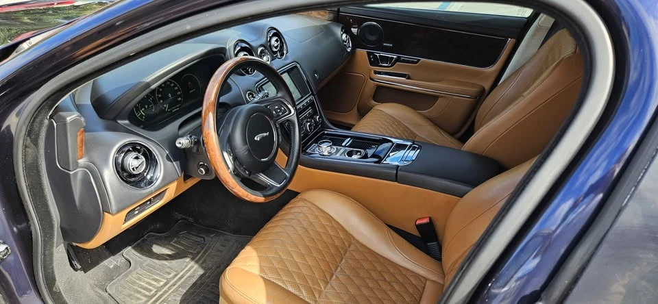 2016 Jaguar X351 XJ - Image 8 of 14