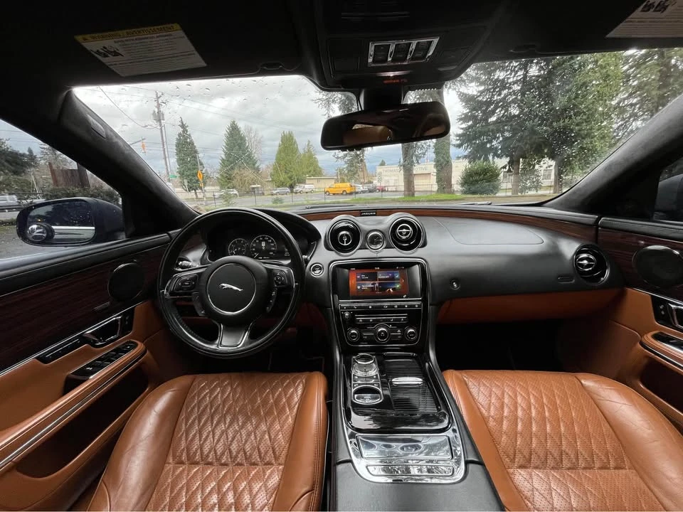 2016 Jaguar X351 XJ - Image 10 of 20