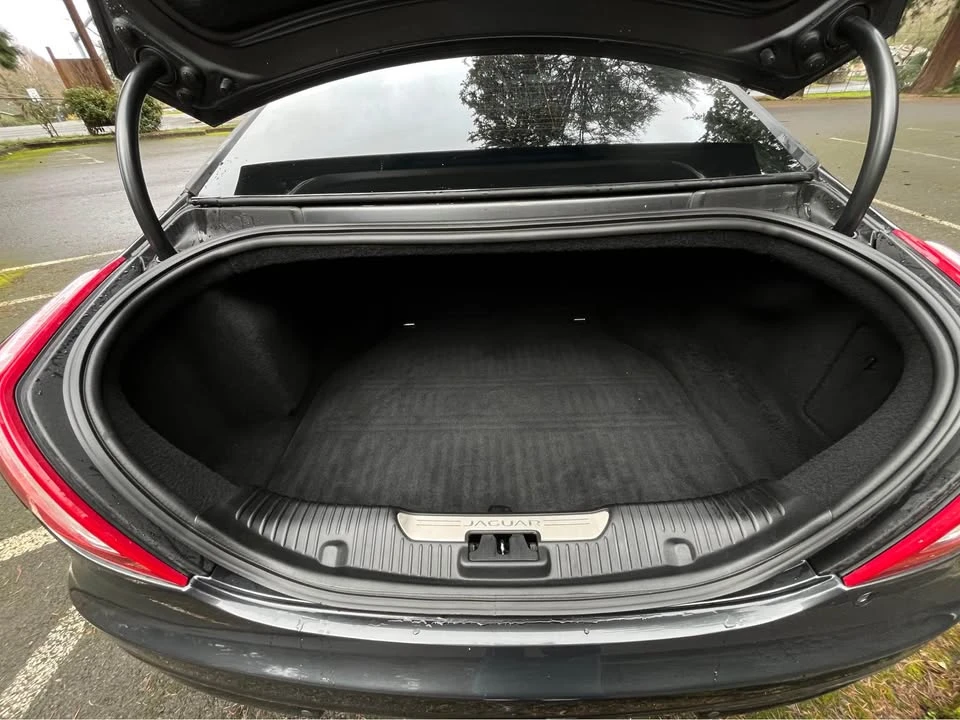 2016 Jaguar X351 XJ - Image 19 of 20
