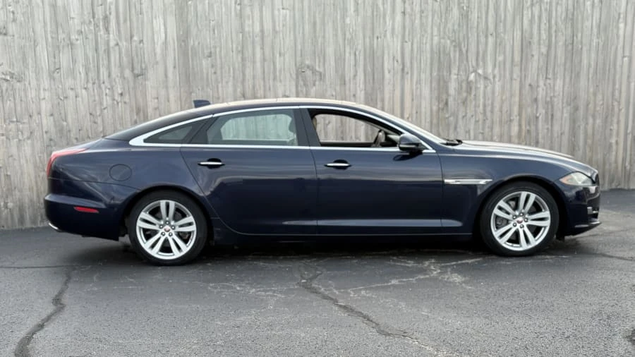 2016 Jaguar X351 XJ - Image 2 of 11