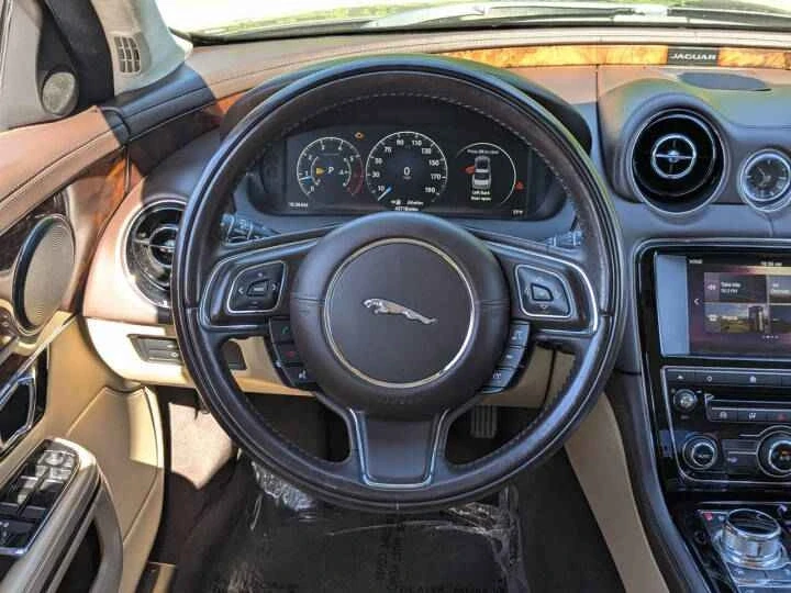 2016 Jaguar X351 XJ - Image 8 of 19