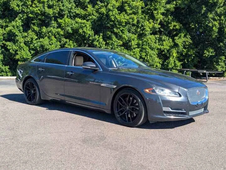 2016 Jaguar X351 XJ - Image 5 of 19