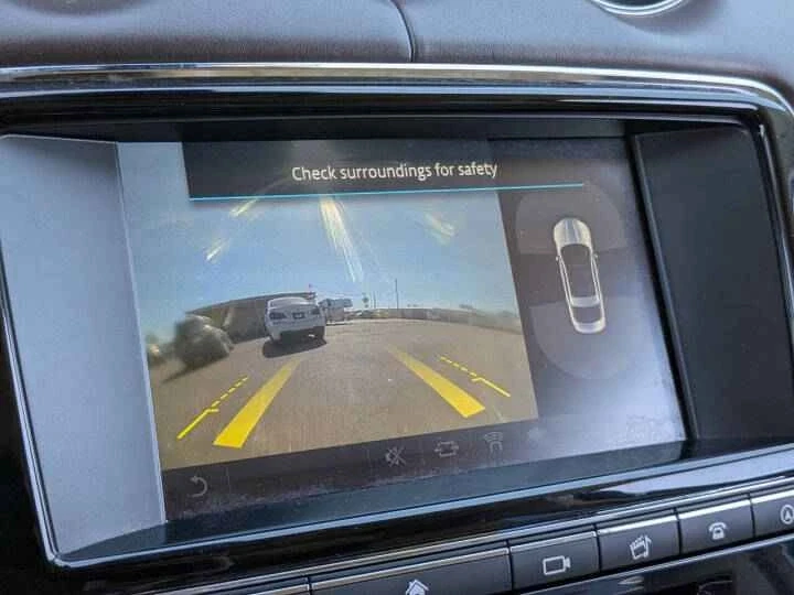 2016 Jaguar X351 XJ - Image 10 of 19