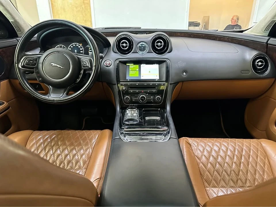 2016 Jaguar X351 XJ - Image 13 of 18