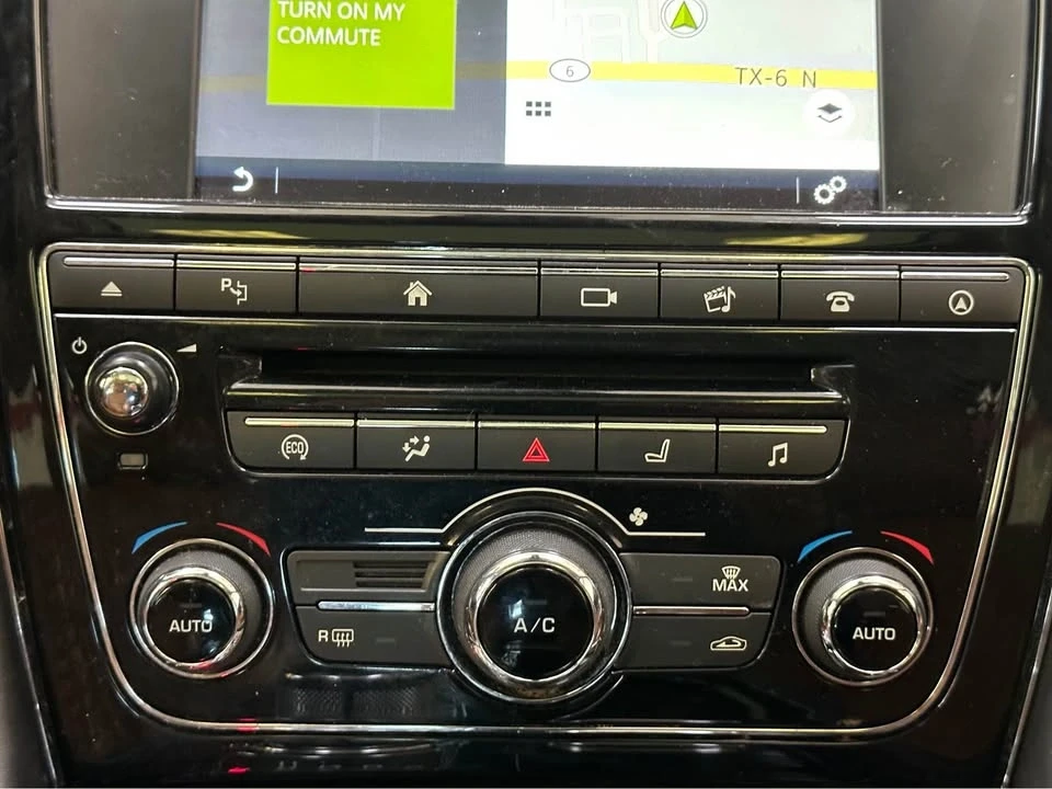2016 Jaguar X351 XJ - Image 16 of 18