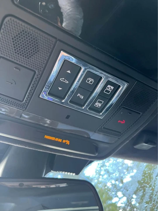 2016 Jaguar X351 XJ - Image 17 of 19