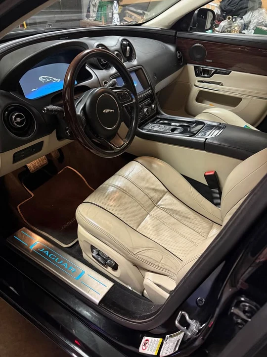 2016 Jaguar X351 XJ - Image 5 of 14