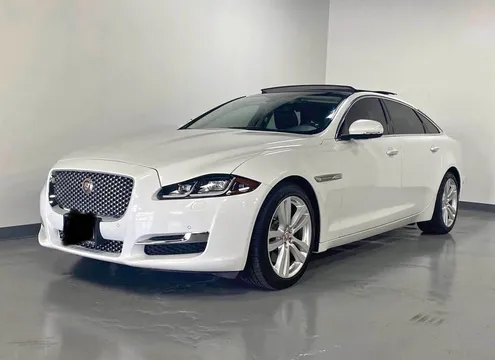 2016 Jaguar XJL Supercharged Sedan