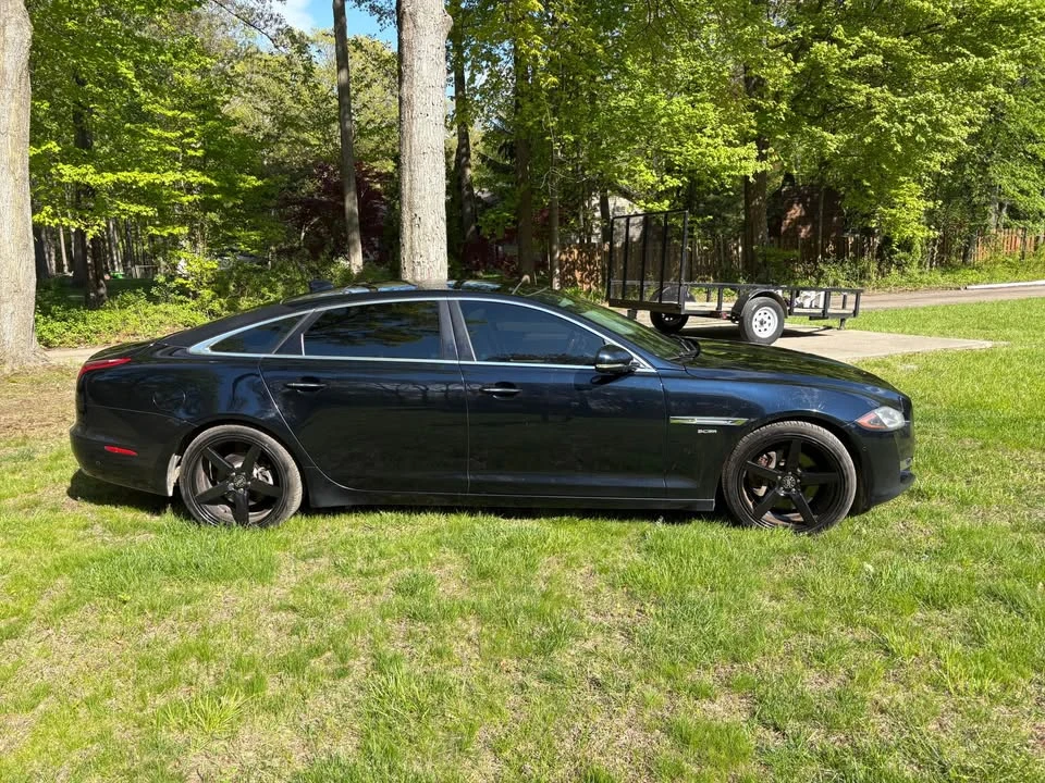 2016 Jaguar X351 XJR - Image 7 of 10