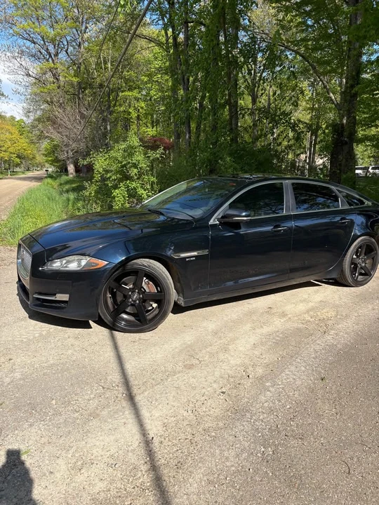 2016 Jaguar X351 XJR - Image 5 of 10