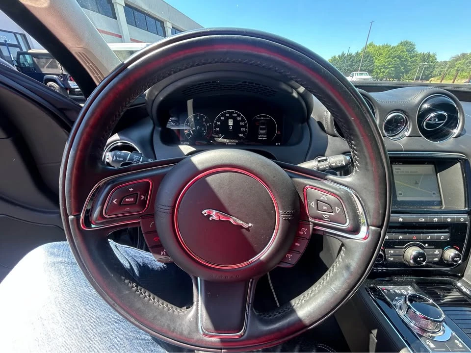 2016 Jaguar X351 XJR - Image 10 of 12
